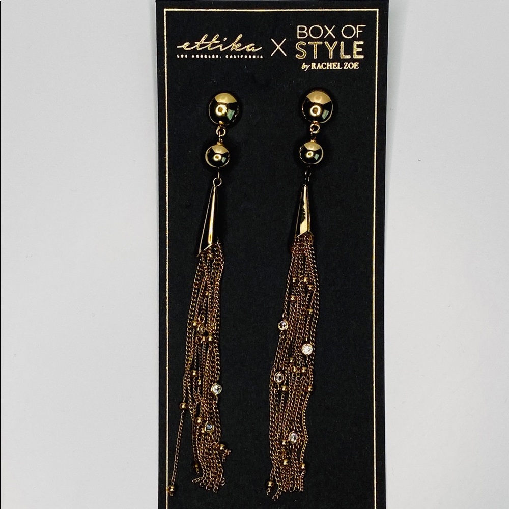 Gold dangle earrings